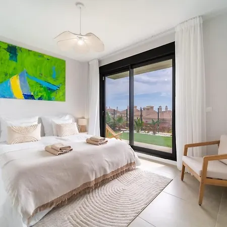 Modern Townhouse With Sea Views * Sitio de Calahonda
