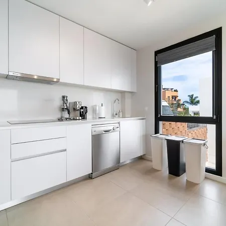 Modern Townhouse With Sea Views * Sitio de Calahonda