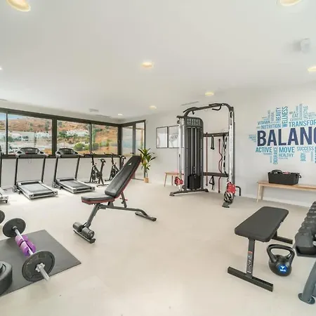 Tatil Evi Modern Townhouse With Sea Views